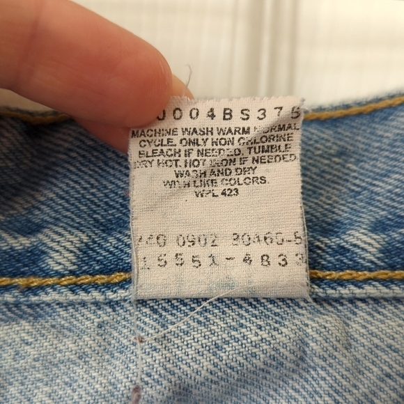 Levi's Y2K Vintage 550 Medium Wash Relaxed Fit Tapered Leg Denim Jeans 16 Mis M - Picture 9 of 15